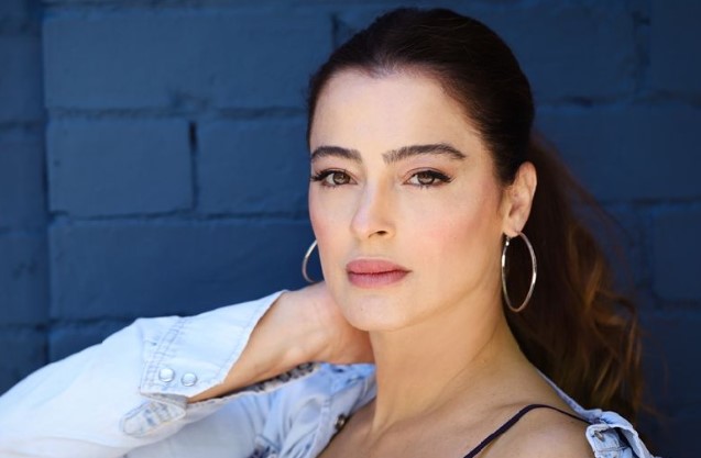 Mine Çayıroğlu Kimdir | Mine Çayıroğlu Kimin Kızı? Mine Çayıroğlu Yeni Dizisi Ne? 