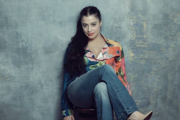 Mine Çayıroğlu Kimdir | Mine Çayıroğlu Kimin Kızı? Mine Çayıroğlu Yeni Dizisi Ne? 