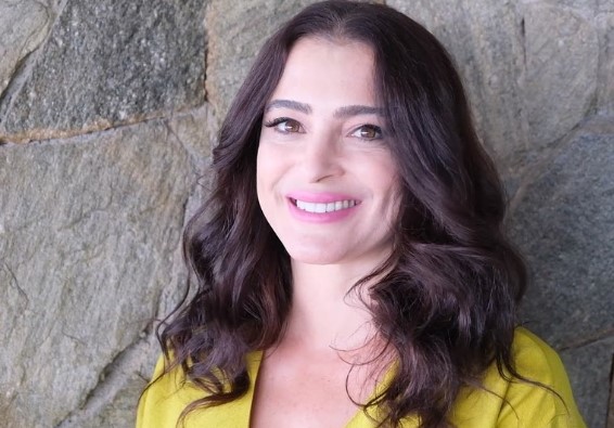 Mine Çayıroğlu Kimdir | Mine Çayıroğlu Kimin Kızı? Mine Çayıroğlu Yeni Dizisi Ne? 