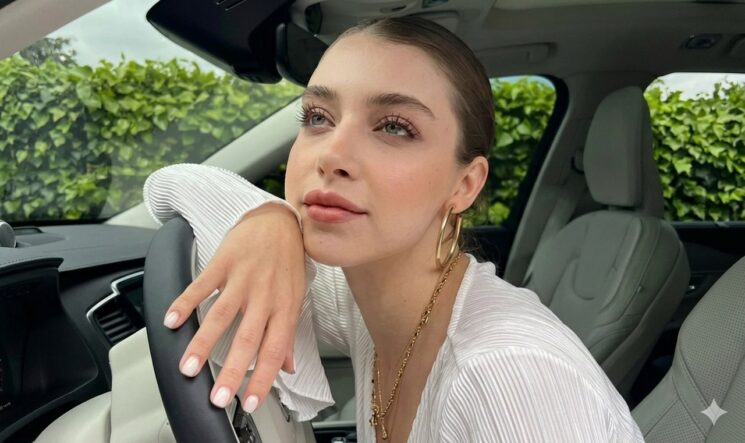 Gamze Erçel Kimdir | Gamze Erçel Ne Okudu? Hande Erçel ile Gamze Erçel Gerçek Kardeş mi? 