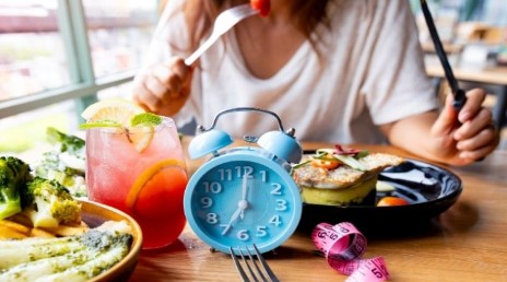 Aralıklı Oruç Faydaları Nelerdir | Aralıklı Oruç Diyeti Yaparak Sağlığınıza Kavuşun!