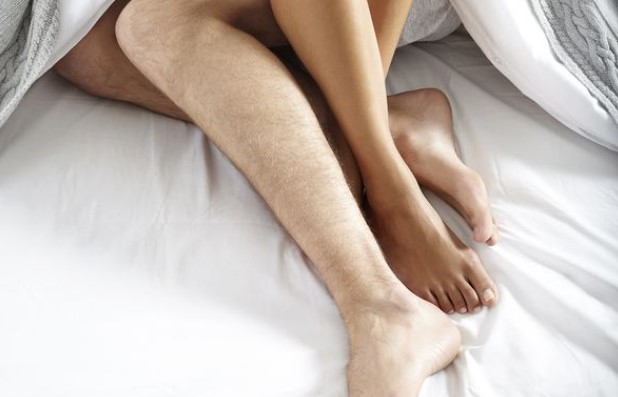 Hamilelikte Cinsel İlişki Nasıl Olmalı | Hamilelikte Hangi Pozisyonda Cinsel İlişkiye Girilmez?