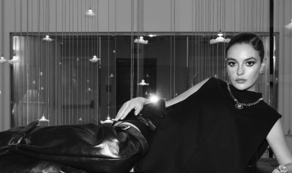 Melis Sezen Kimdir | Delikanlı Dizisi Hazan’ı Melis Sezen Yaşı Kaç?