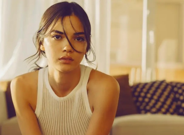 Eylül Lize Kandemir Kimdir | Başkalarının Hayatı Hülya Eylül Lize Kandemir Kiminle Sevgili?
