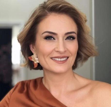Ceyda Düvenci Kimdir | Ceyda Düvenci Boşandı mı? Ceyda Düvenci Yeni Sevgilisi Kim?