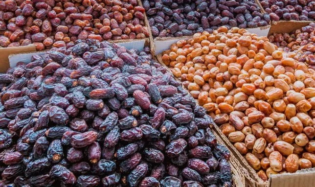 1 Hurma Kaç Kalori | Yaş Hurma Kalorisi Ne Kadar? Hurma Kilo Aldırır mı?